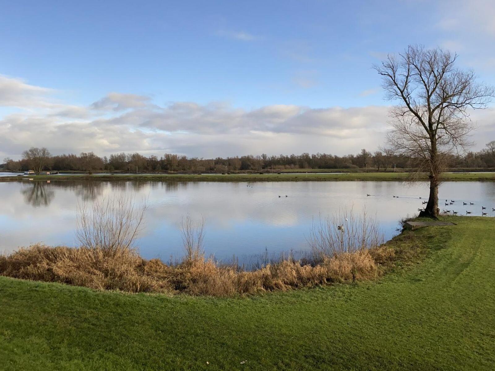 Recreatiepark En Jachthaven De Scherpenhof Terwolde Quarto foto